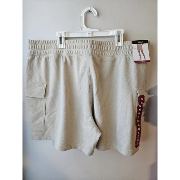 DKNY‎ Cargo Shorts Womens XL Light Beige Pocket Casual Lounge NEW - Picture 2 of 6